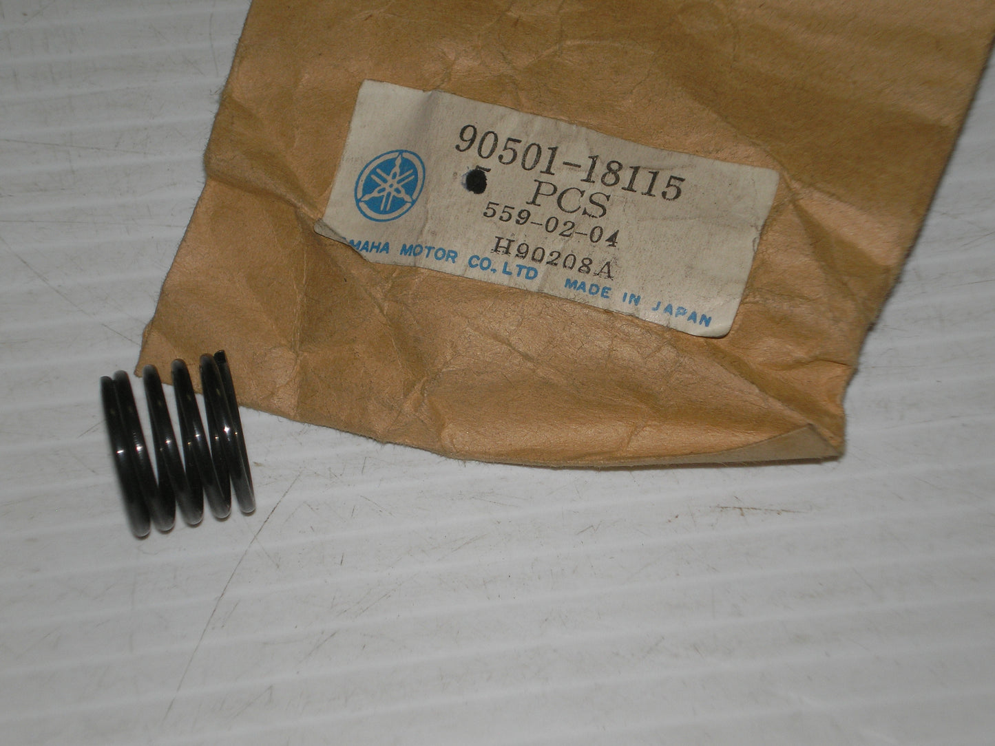 YAMAHA SL292 SL338 SL433 EW433 GP292 GP433 GP643 SW433 Exhaust Compression Spring 90501-18115