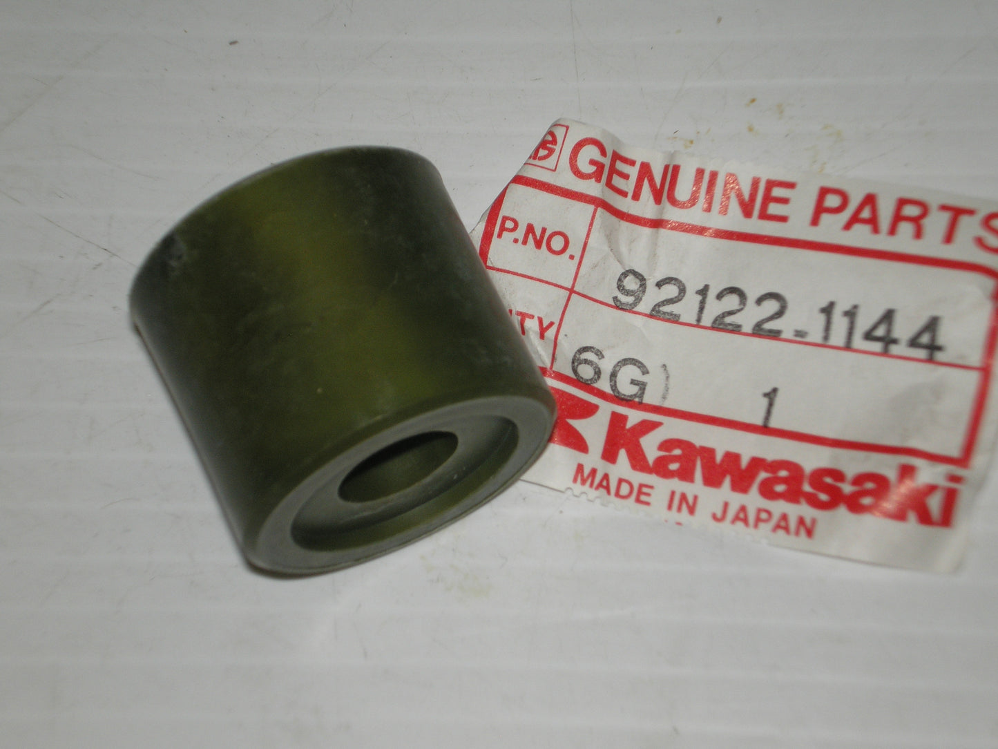 KAWASAKI KX125 KX250 KX500 KDX200 KFX250 Rear Drive Chain Guide Roller 92122-1144