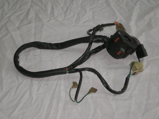 HONDA 1983 V45 VF700 VF750 INTERCEPTOR Left Hand Handlebar Switch 35200-MB2-671