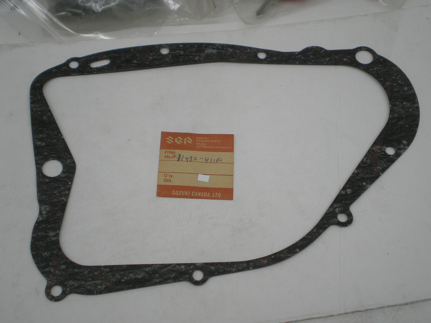 SUZUKI PE250 RM250 Clutch Cover Gasket 11482-41100 / 11482-41101