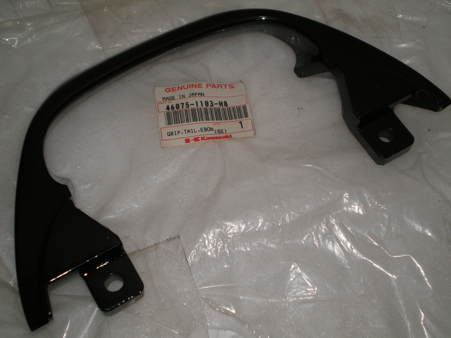 KAWASAKI ZX600 1993-2005 Rear Grab Rail 46075-1103