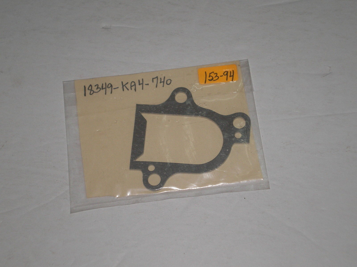 HONDA CR250 R 1984 Exhaust Manifold Cover Gasket 18349-KA4-740 18349-KA4-405
