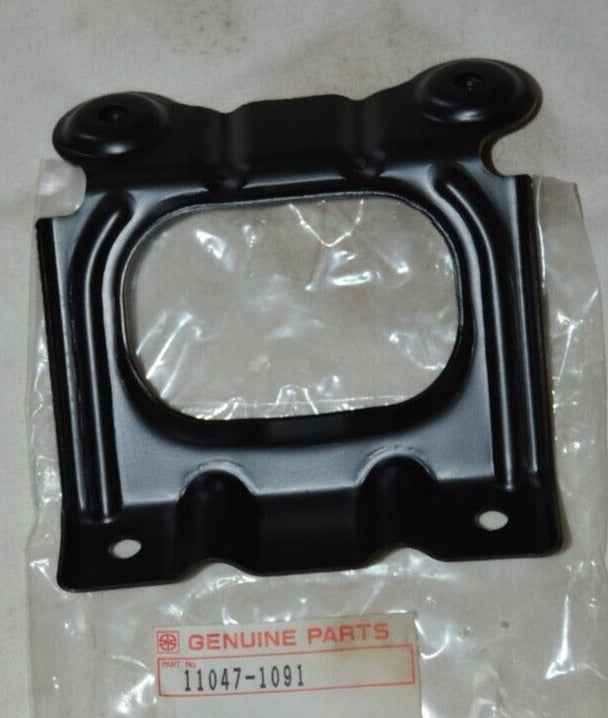 KAWASAKI ZX-6 ZX-7 ZX600 Factory Lower Cowling Bracket 11047-1091