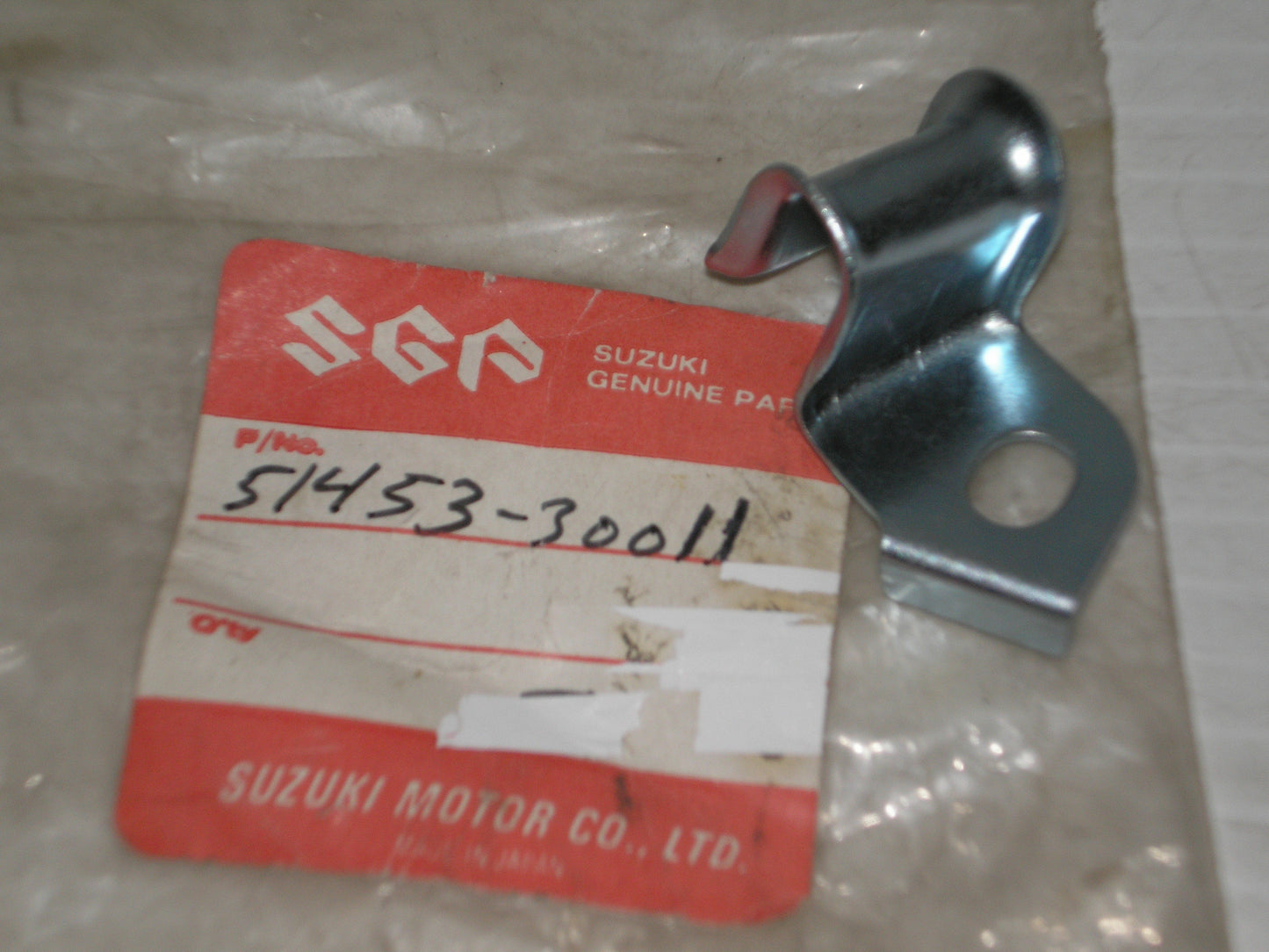 SUZUKI GT185 TC100 TC125 TC185 TS100 TS125 TS185 TS250 TS400 Clip 51453-30011