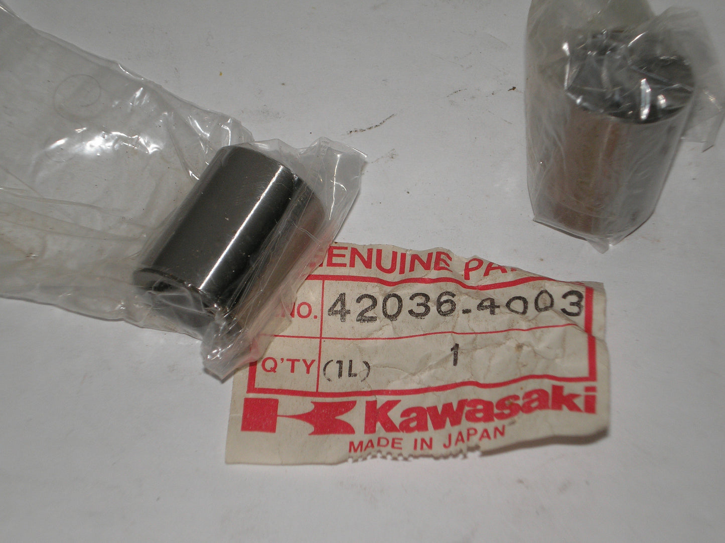 KAWASAKI KLT200 KLT250 82-85 Front Fork Sleeves Set/2 42036-4003