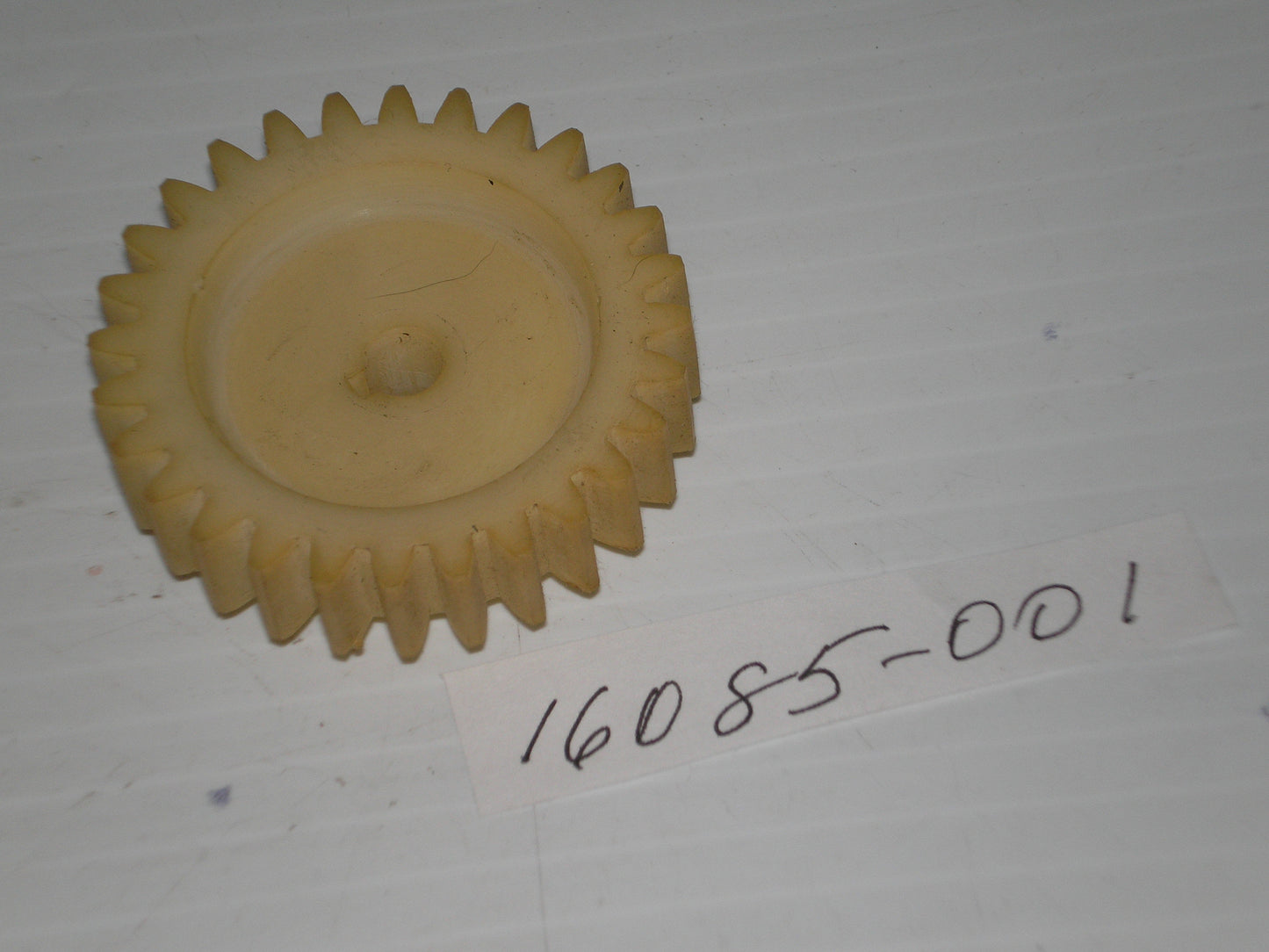 KAWASAKI C2 D1 J1 1966-1969 Oil Driver Pump Gear 16085-001