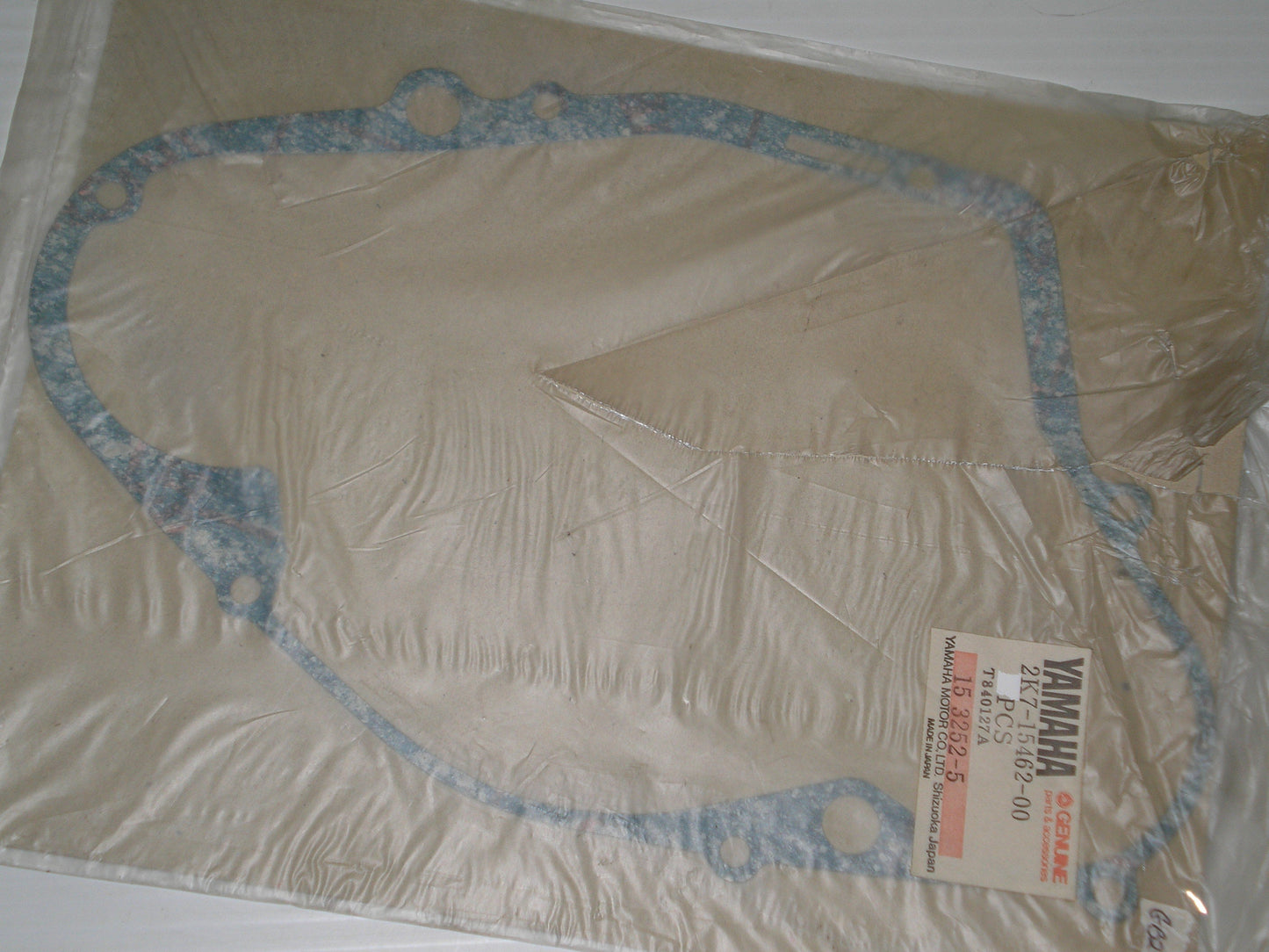 YAMAHA IT250 IT400 IT425 YZ250 YZ400 Gasket 2K7-15462-00 / 2K7-15462-01