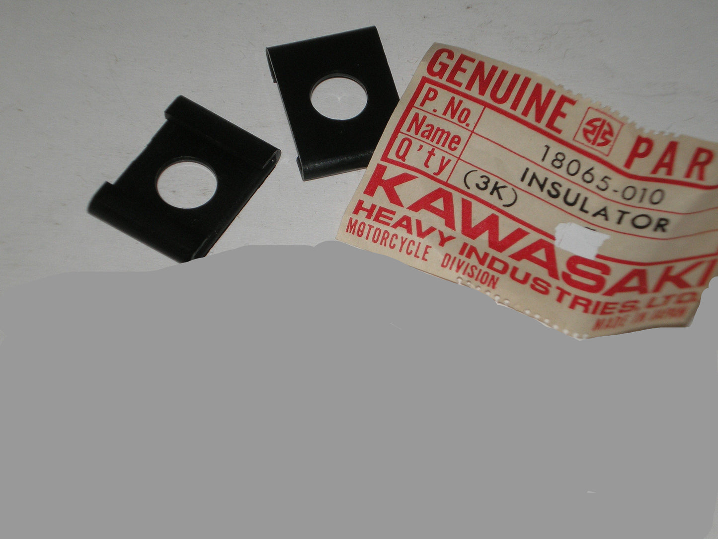KAWASAKI KD125 KD175 KE125 KE175 KE250 KL250 KM100 KS125 Exhaust Insulators Set/2 18065-010