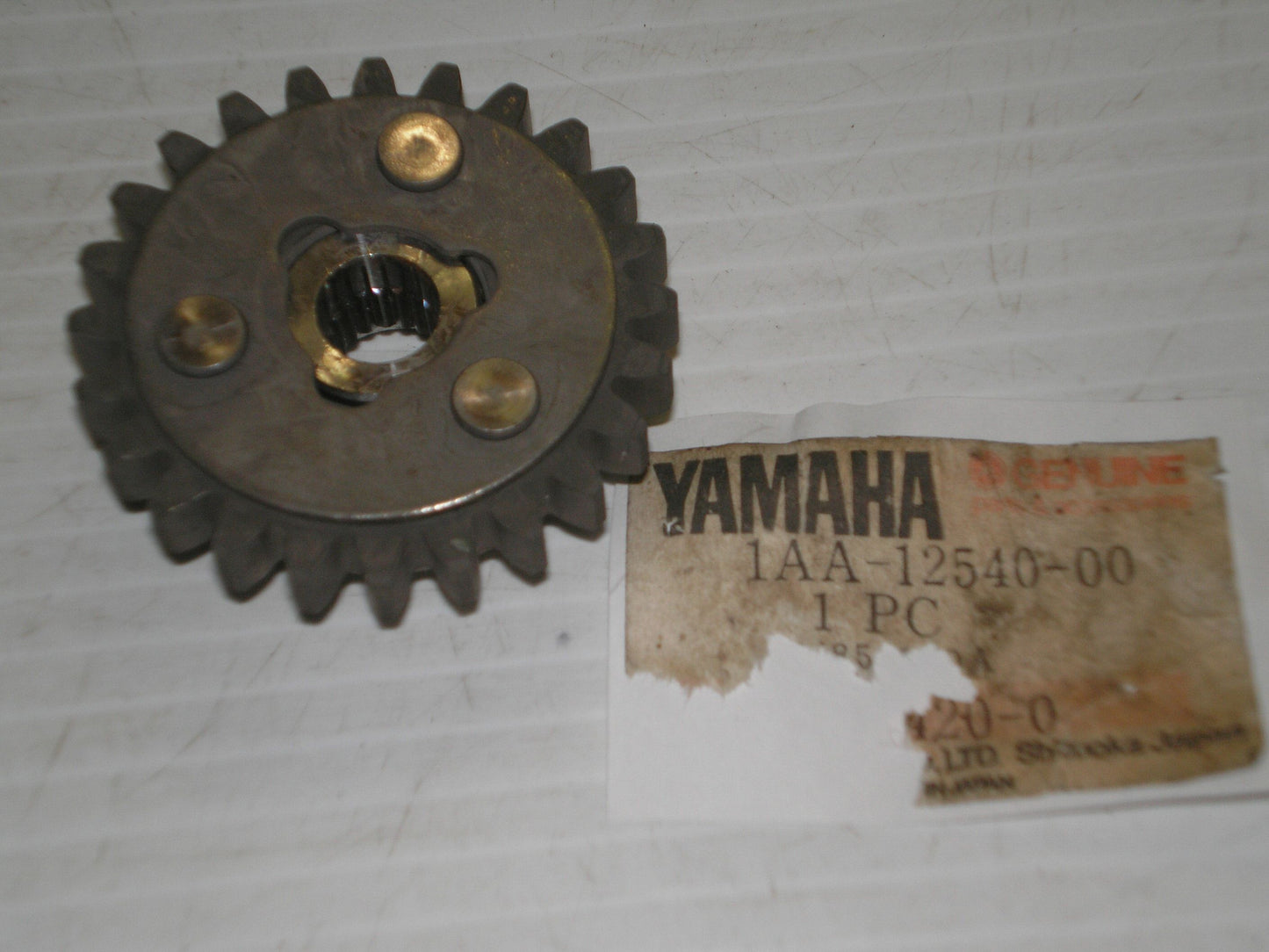YAMAHA XJ700 XJ750 1985-1986 Water Pump Drive Gear Assembly 1AA-12540-00
