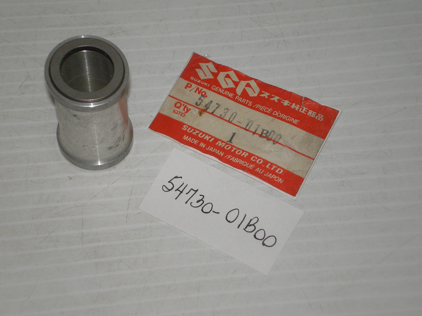 SUZUKI DR350 RM125 RM250 RMX250 DR-Z250 DRZ250 Front Hub Bearing Spacer 54730-01B00