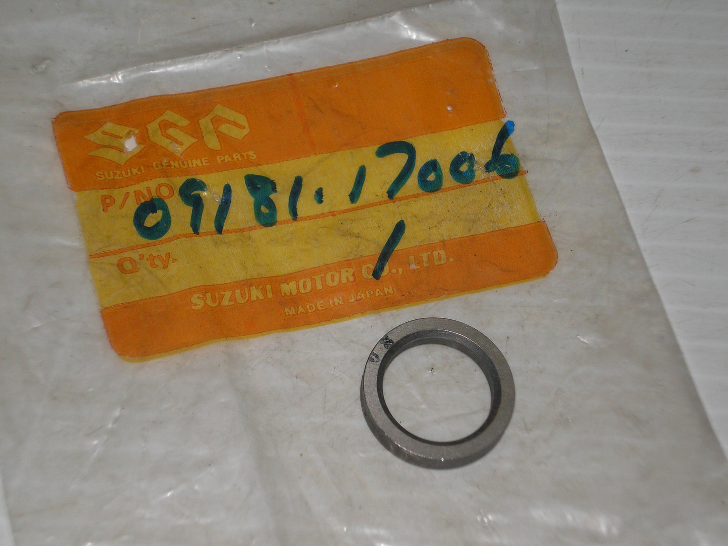 SUZUKI DT50 DT60 DT65 1980-1983 Outboard Motors Shim 09181-17006