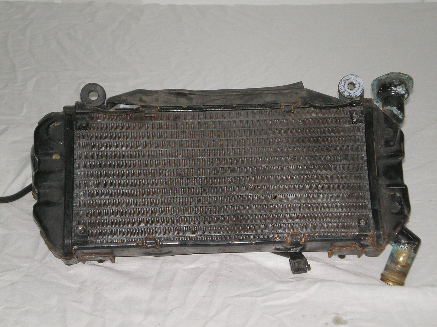 HONDA 1983 V45 VF700 VF750 INTERCEPTOR Upper Radiator & Fans