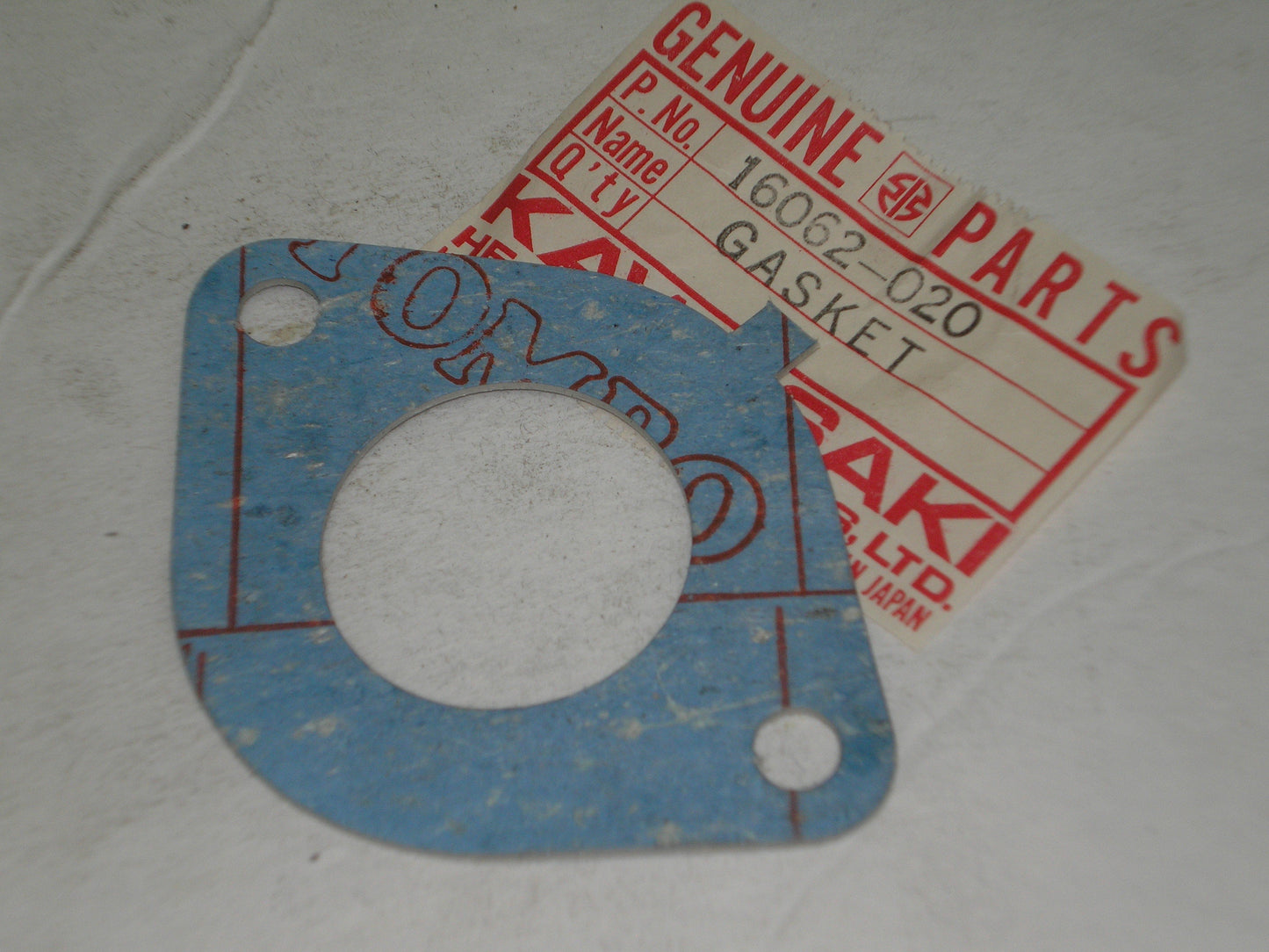 KAWASAKI KZ400 1974-1975 Carburetor Holder Gasket 16062-020