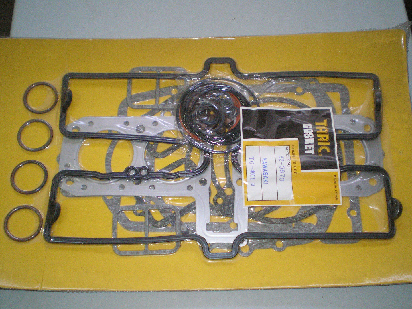 KAWASAKI ZL600 ZX600 Complete Engine Gasket Set Taric # TG-4011