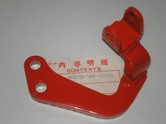 HONDA CR80 R/H Footrest Step Bracket 50613-169-000ZA / 50613-169-000