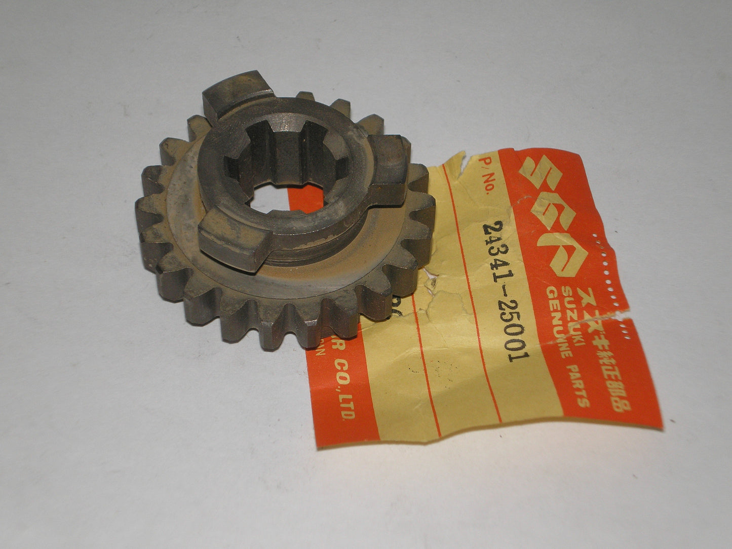 SUZUKI TS90 TS100 Transmission 4th Driven Gear 22T 24341-25001