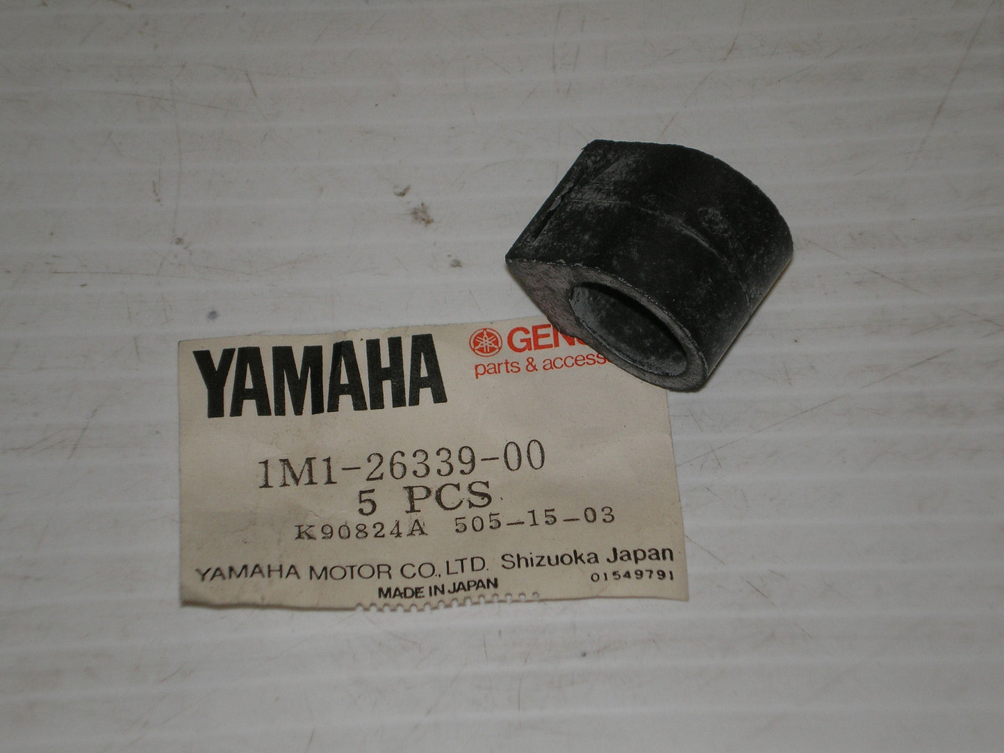 YAMAHA DT250 DT400 1977-1979 Throttle Cable Holder Guide 1M1-26339-00