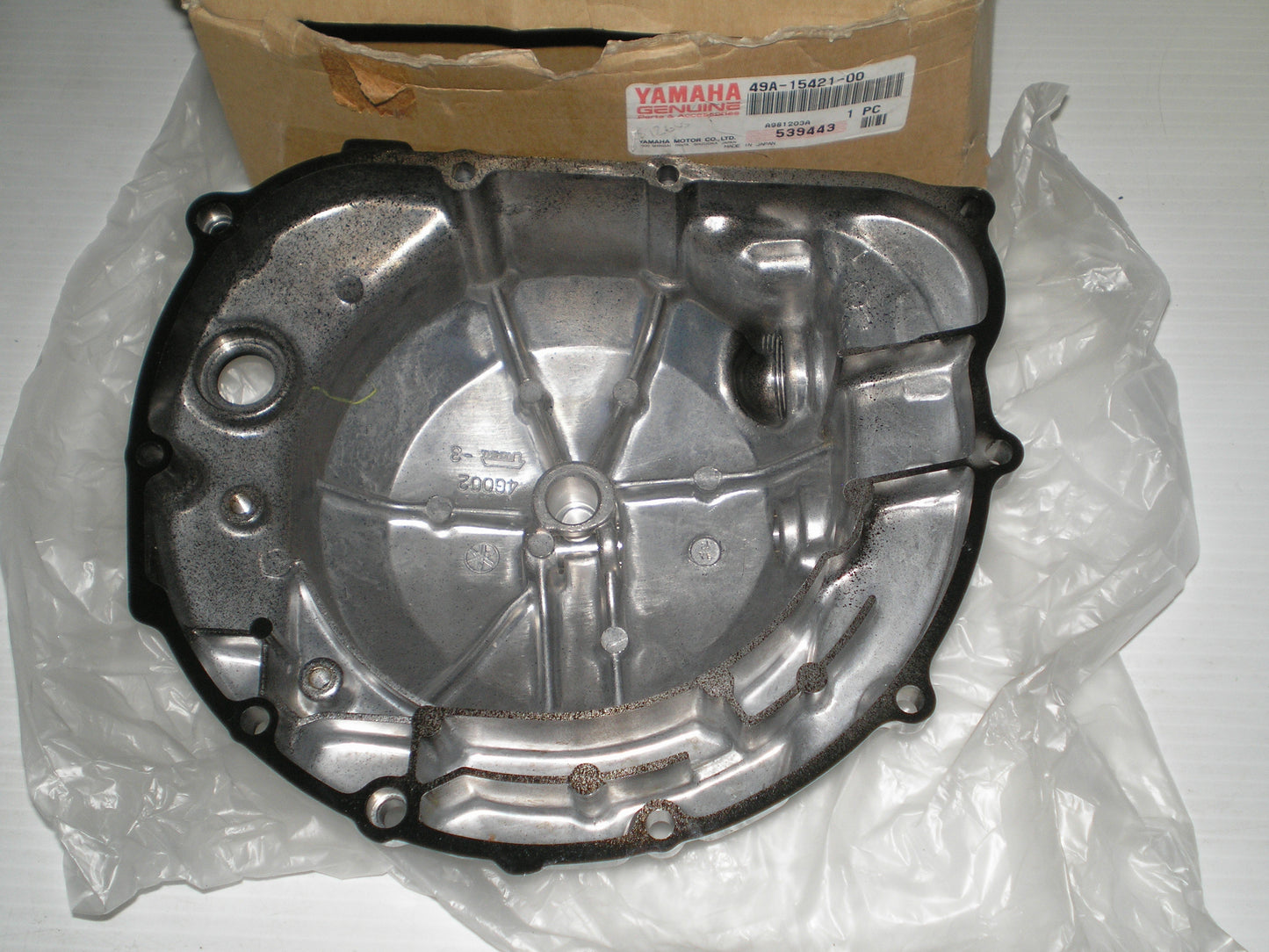 YAMAHA FJ600 FZ600 YX600 1984-1991 Crankcase Cover 49A-15421-00