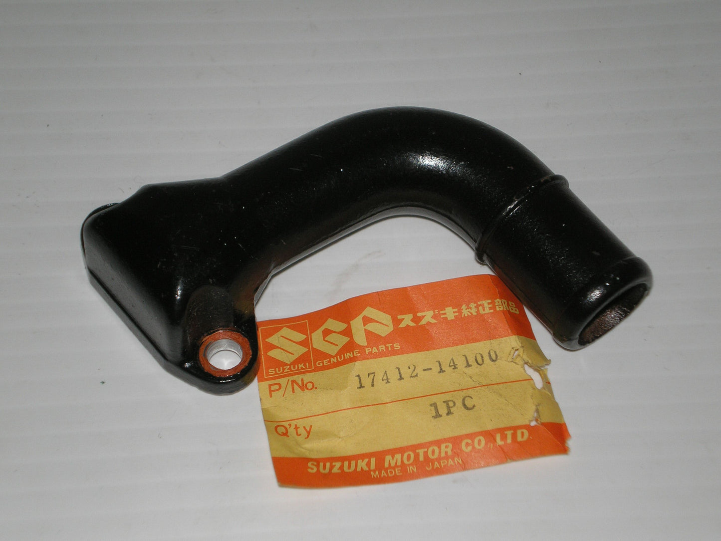 SUZUKI RM125 1981-1982 Water Pump Inlet 17412-14100