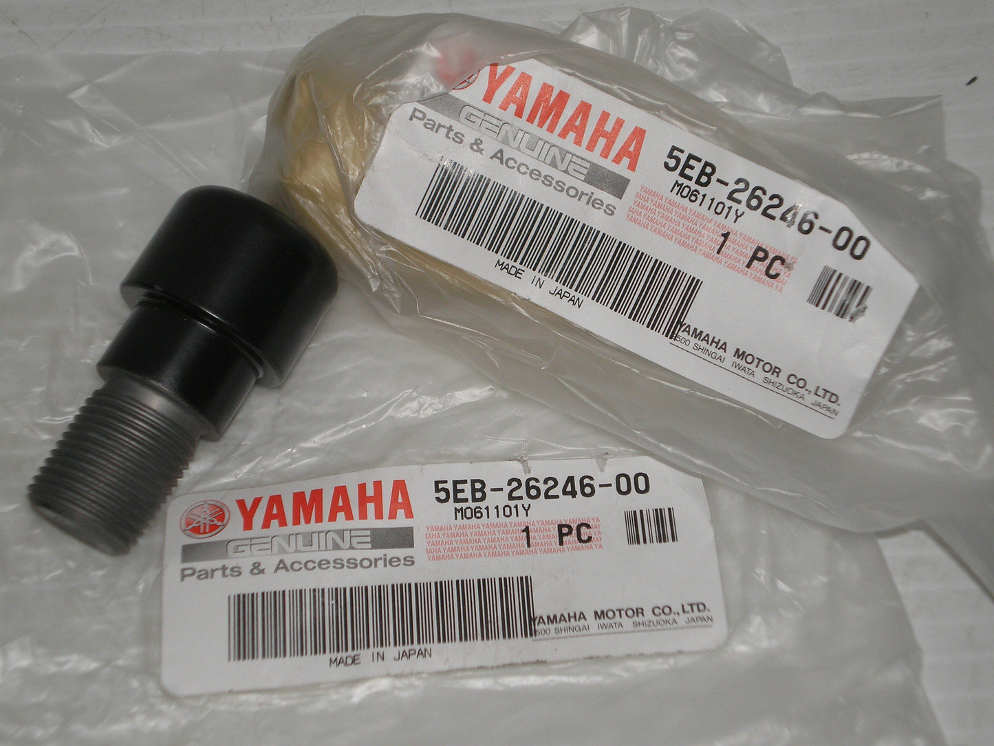 YAMAHA YZFR6 1999-2001 Handlebar End Cap Bolt 5EB-26246-00