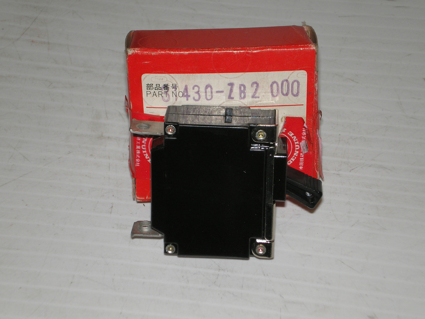 HONDA EM1800 Factory Generator Circuit Braker 14.5A 31430-ZB2-000