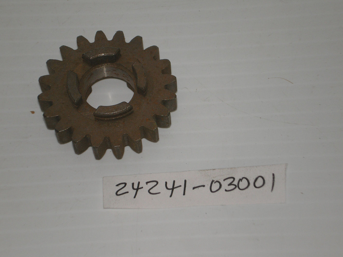 SUZUKI TM75 1974-1975 AHRMA Fourth Drive Gear 24241-03001