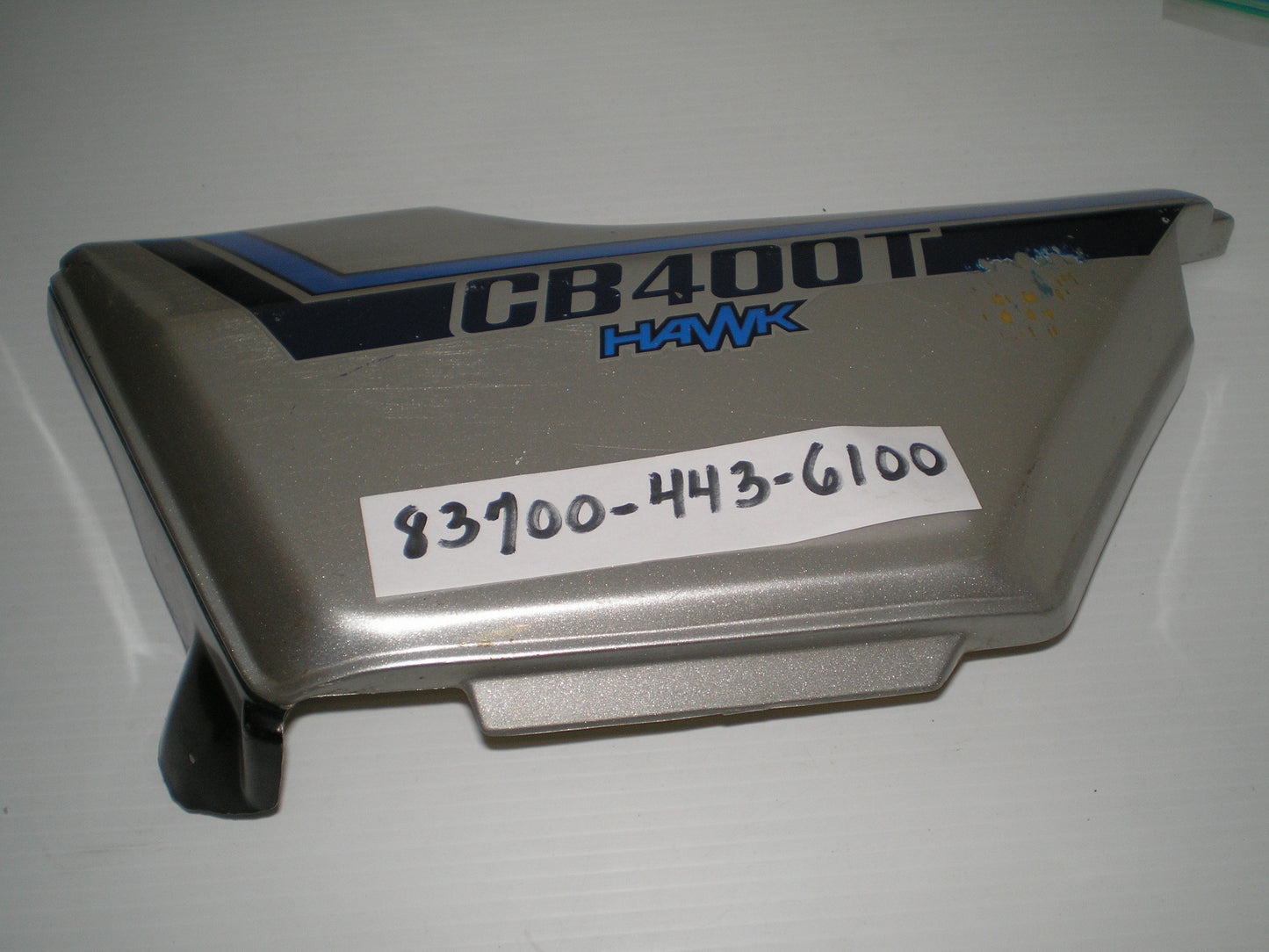 HONDA CB400 1980 L/H Frame Side Cover 83700-443-6100