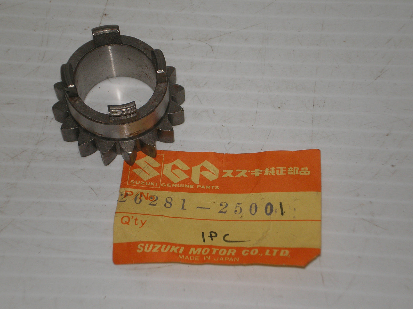 SUZUKI RM100 RM125 TC100 TS100 Kick Starter Drive Gear 26281-25001