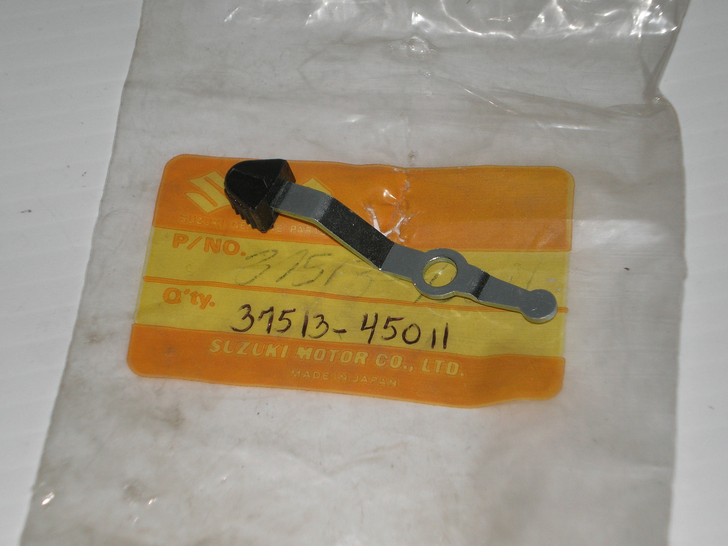 SUZUKI DR GN GS SP TS 1978-1988 Turn Signal Switch Knob 37513-45011