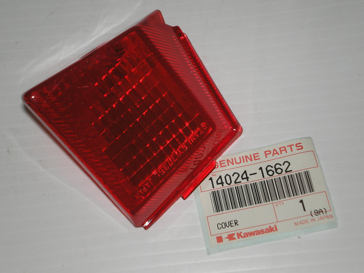 KAWASAKI EX250 1988-2007 L/H Tail Light Lens 14024-1662