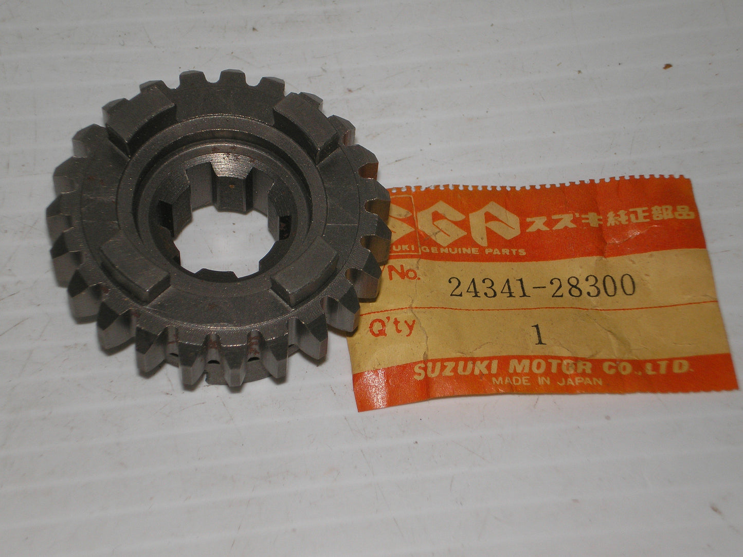 SUZUKI RM125 TM100 TM125 RM100 Transmission Fourth Driven Gear 24341-28300