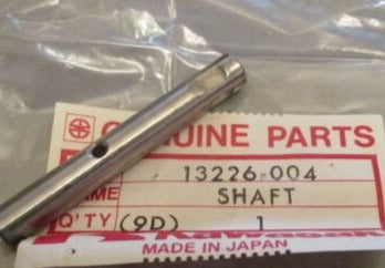 KAWASAKI H1 H2 KH500 Tachometer Gear Shaft 13226-004