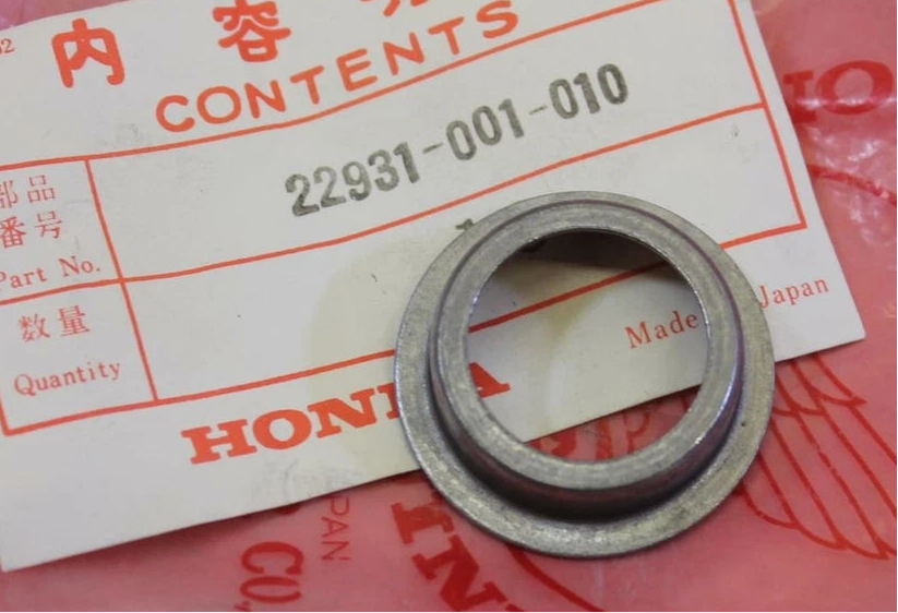 HONDA C100 C102 C105 C110 CLUTCH BEARING SHELL RACE  22931-001-010