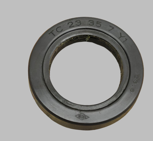 HONDA   P50 MOPED REAR WHEEL FNAL DRIVE SHAFT OIL SEAL   91212-044-000