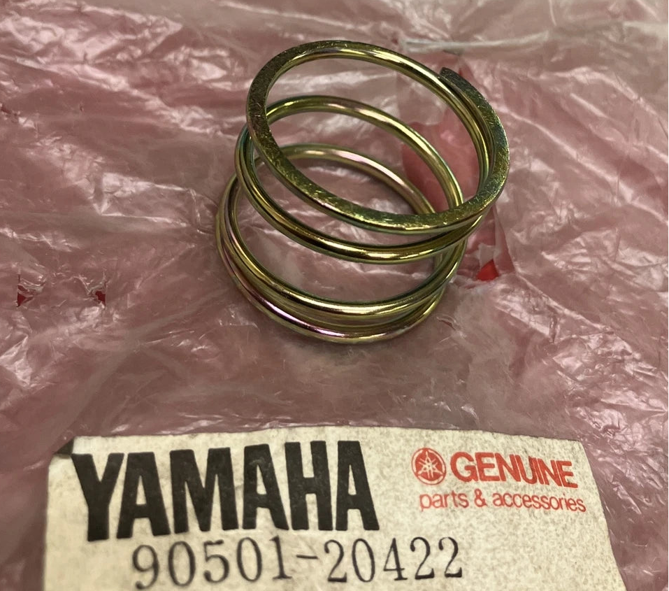 YAMAHA   COMPRESSION   SPRING  90501-20422