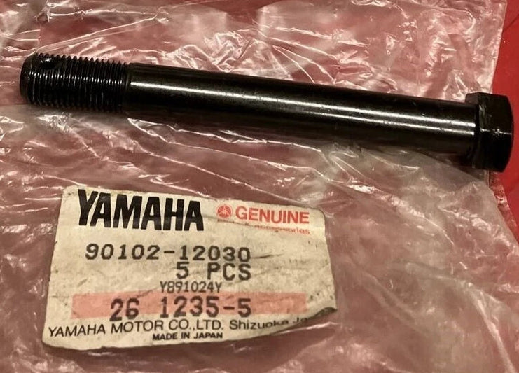 YAMAHA   90102-12030