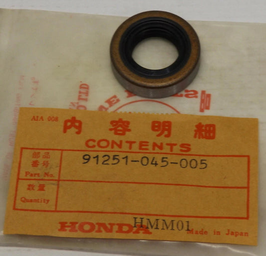 HONDA Z50B Z50 CRF50 REAR WHEEL OI L SAL 91251-045-005