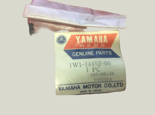 YAMAHA   IT175 YZ125 RT100 RX50 XT XV AIR CLEANER CASE CAP SEAL   1W1-14452-00 / 3V6-14416-00 / 51Y-14462-00