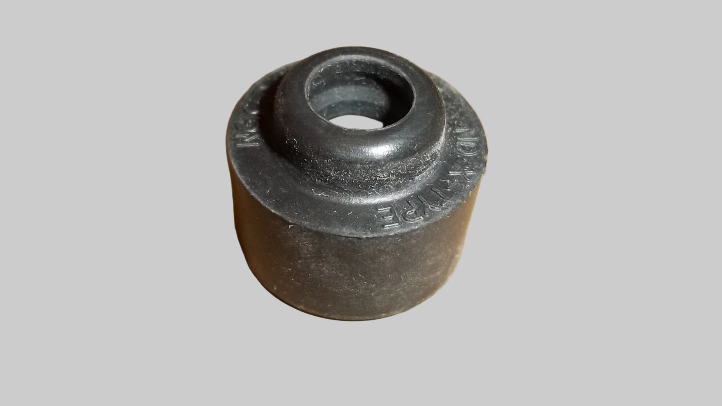 KAWASAKI     PLUG CAP GROMMET 92071-1124