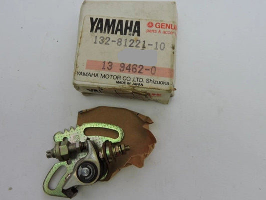 YAMAHA AS2 AT1 AT2 AT3 CS3 CS5 YA6 YCS1 YL1 H1 Factory Ignition Points Set 132-81221-10 / 132-81221-11 / 136-81121-10