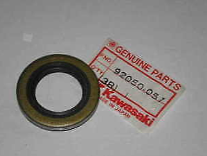 KAWASAKI F12 KX400 KX420 KX450 KX500 KDX400 Crankshaft Oil Seal 92050-057