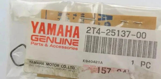 YAMAHA Factory Hardware - Screws, Bolts, Washers, etc. 2T4-25137-00