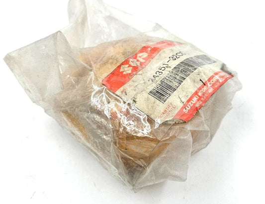 SUZUKI GSF400 Transmission 5th Driven Gear 30T 24351-32C01