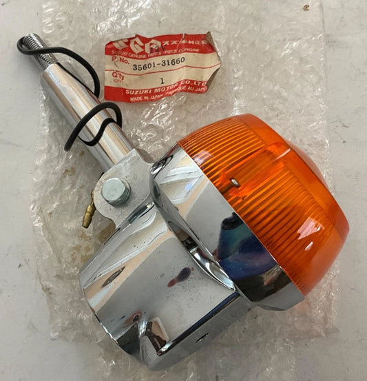 SUZUKI GT550 GT750 RE5 Factory Front Turn Signal 35601-31660 / 35601-31660-999