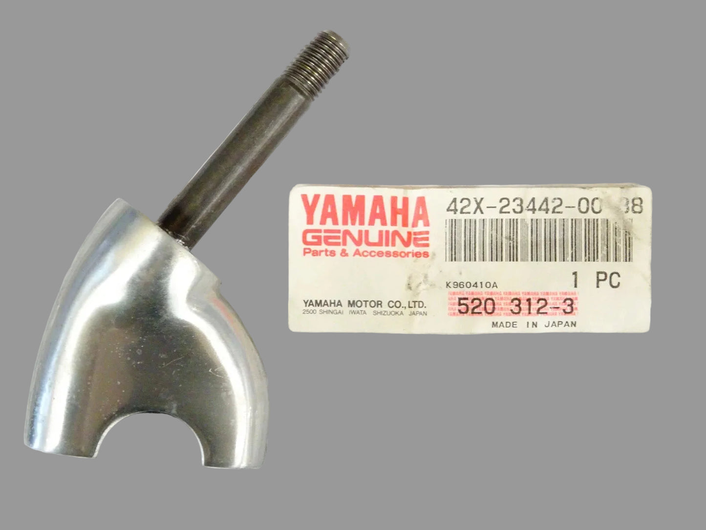 YAMAHA  LOWER HANDLE BAR HOLDER   42X-23442-00