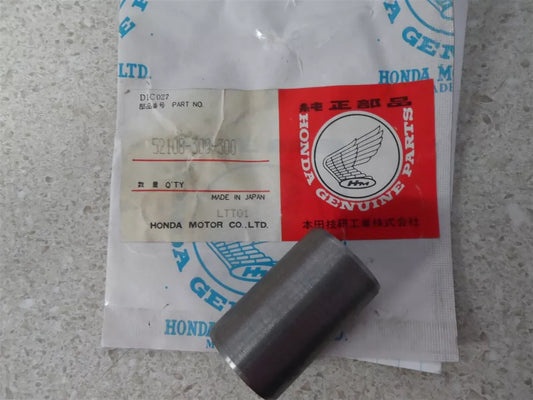 HONDA CB350 CB450 CB500 CB550 CB750 Factory Swingarm Bushing 52108-300-300 / 52108-300-300-H20