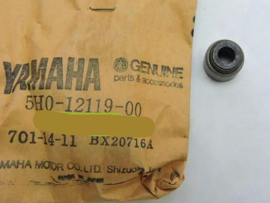 YAMAHA Factory Hardware - Screws, Bolts, Washers, etc.  4G0-12119-00 / 5H0-12119-00