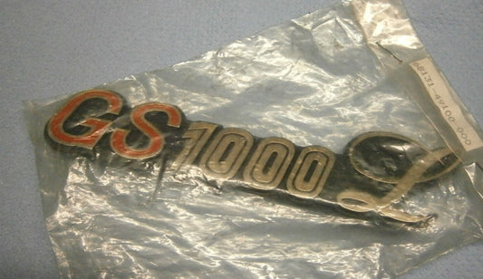 SUZUKI GS1000 GLX / LN  Factory Frame Cover Emblem 68131-49100