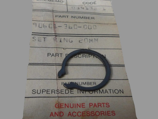 HONDA CR125 CRF250 MR175 MT125 Factory Transmission Set Ring 90601-360-000