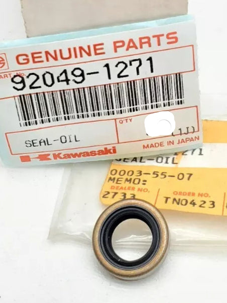 KAWASAKI EL EN EX F11 KD KE KL KLX KS KSF KX KXF KZ VN ZL ZR ZX Shift Shaft Oil Seal 92049-1271